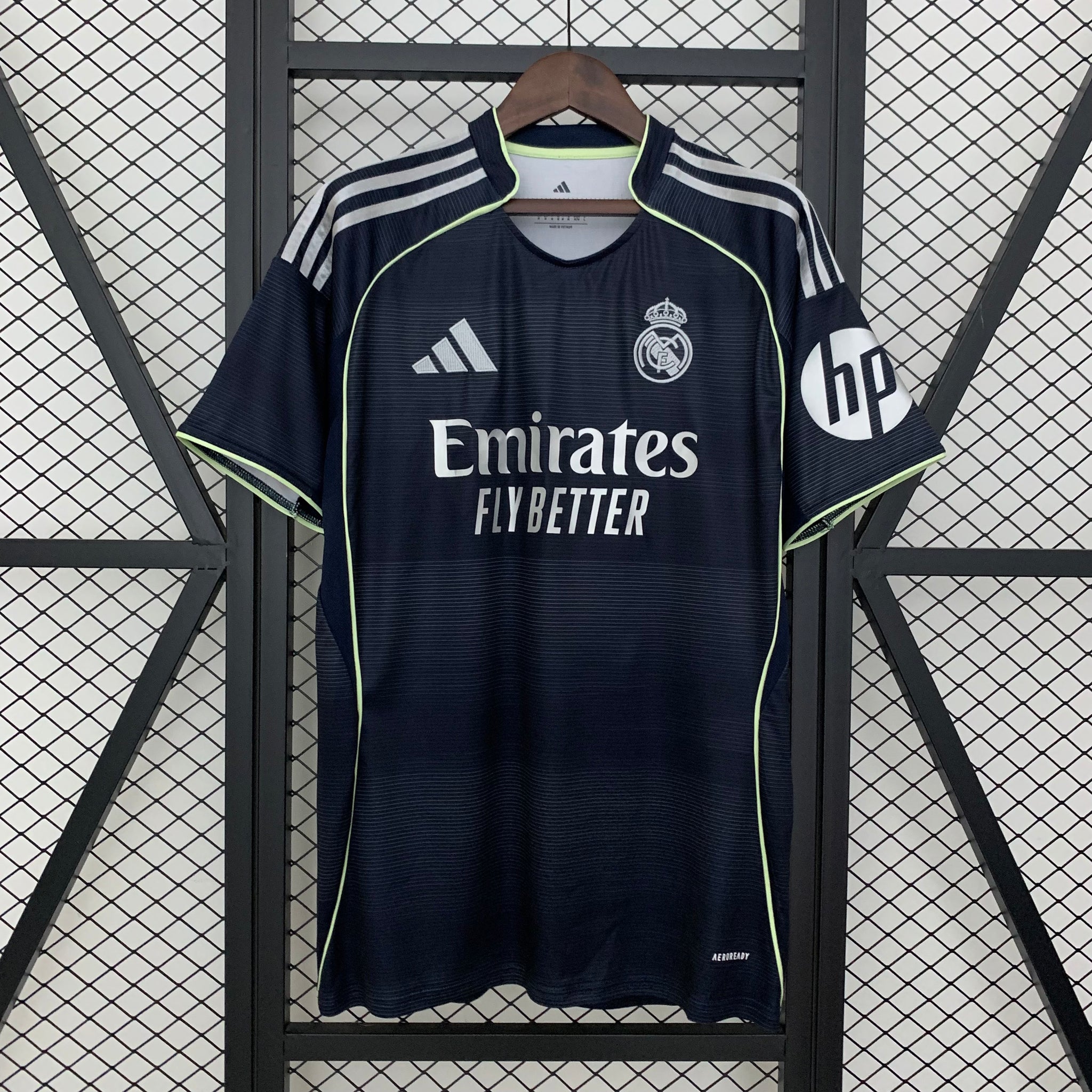 Camiseta Real Madrid 25/26 II
