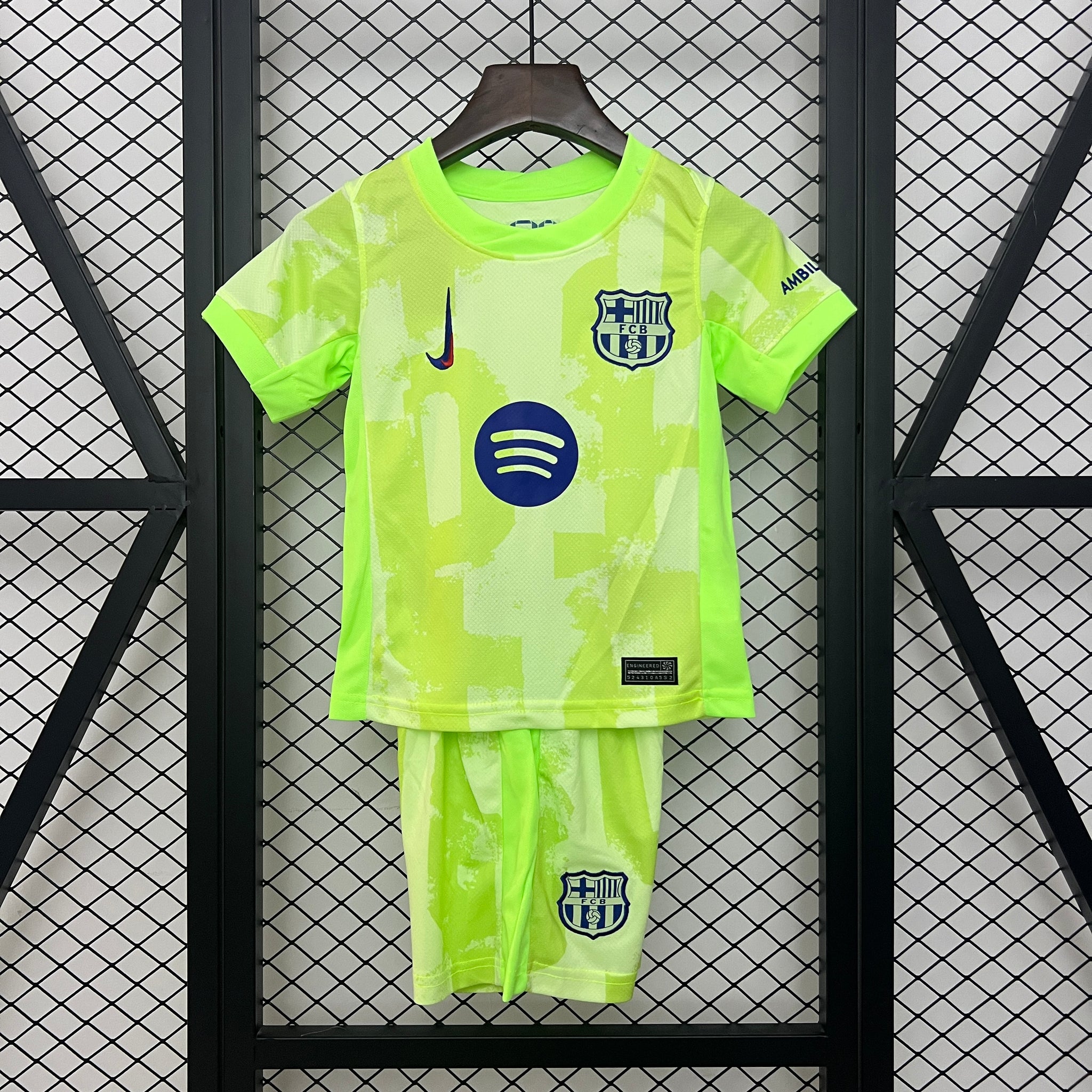 conjunto de niños Barcelona 25/24