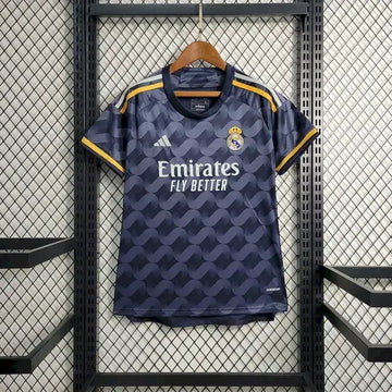 camiseta de mujer Real madrid 23/24